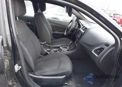 2013 Dodge Avenger Se z USA, uszkodzony, nr VIN 1C3CDZAB3DN518638